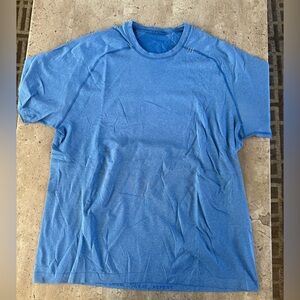 lululemon athletica Metal Vent Tech Blue Short Sleeve Tee